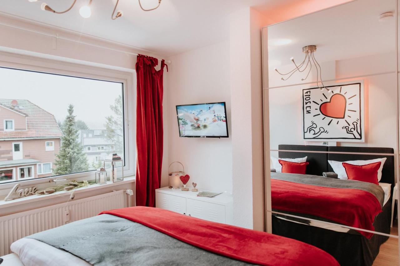 Ferienwohnung "Wurmbergblick" ブラウンラーゲ エクステリア 写真